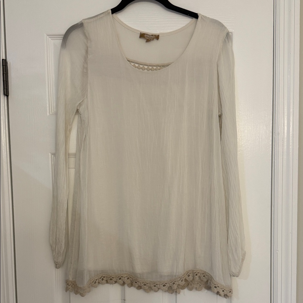 Chic Cream Lace Women's Blouse